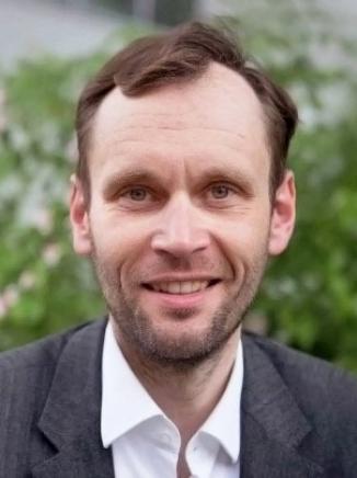 Dr. Torsten Kühne